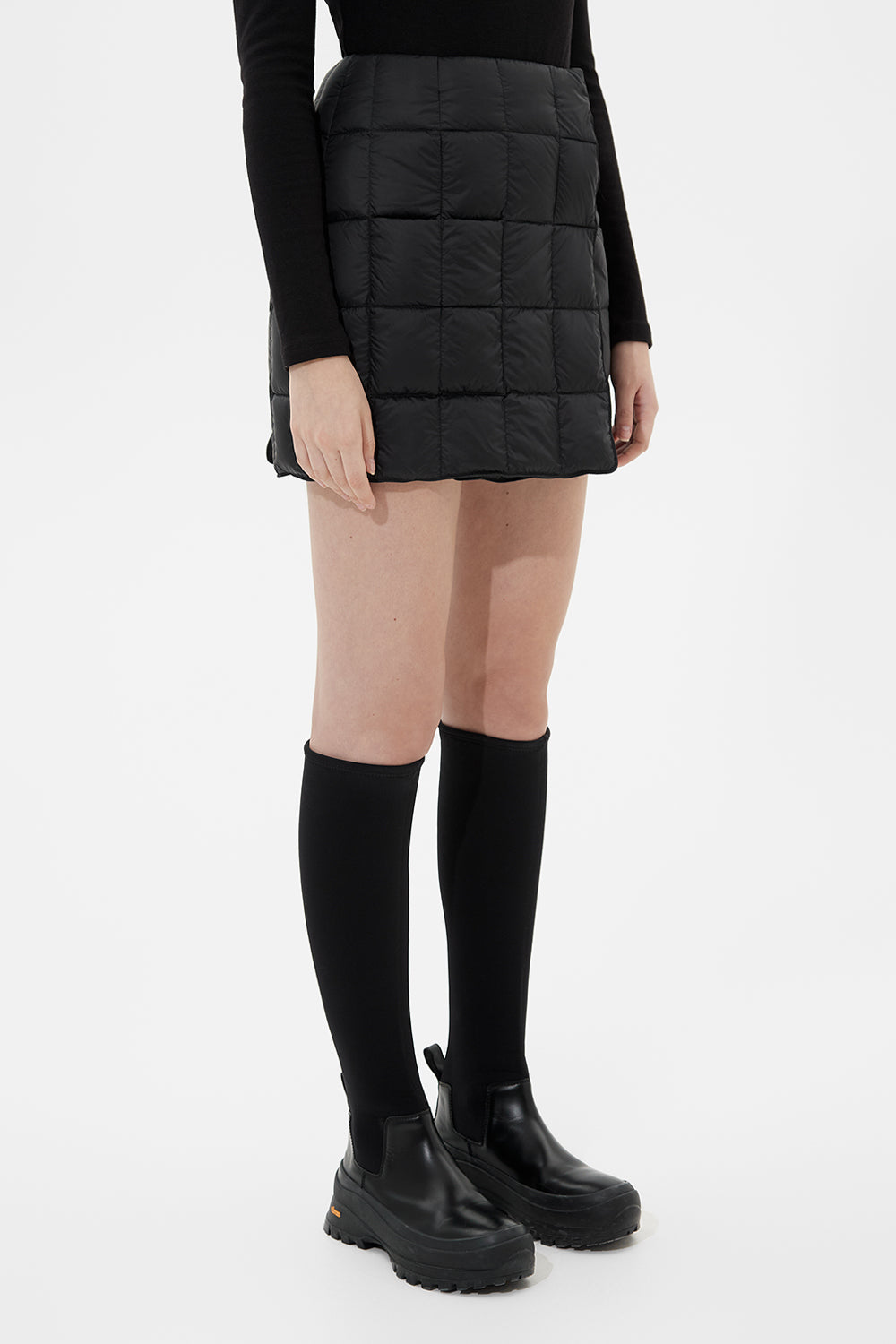 Mini Plahta Leon Black