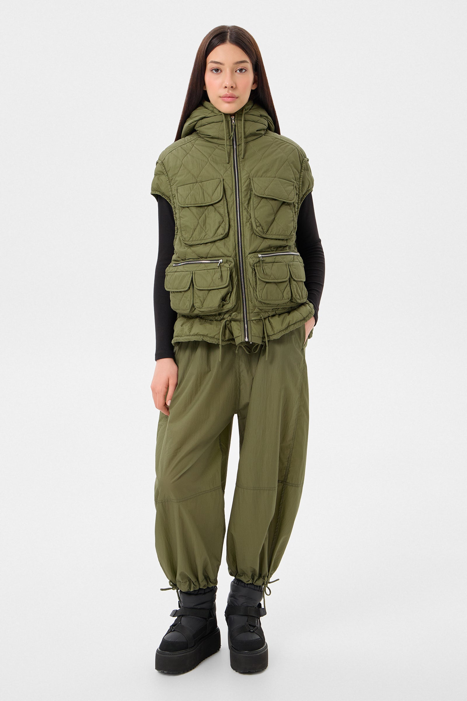 EMBER VEST KETCHUP KHAKI