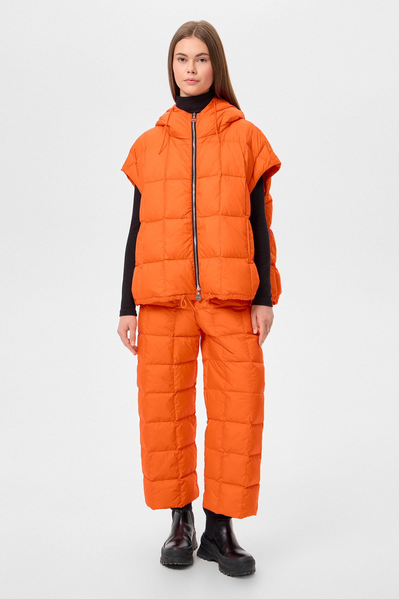 COZY ARCO VEST MICRO ORANGE