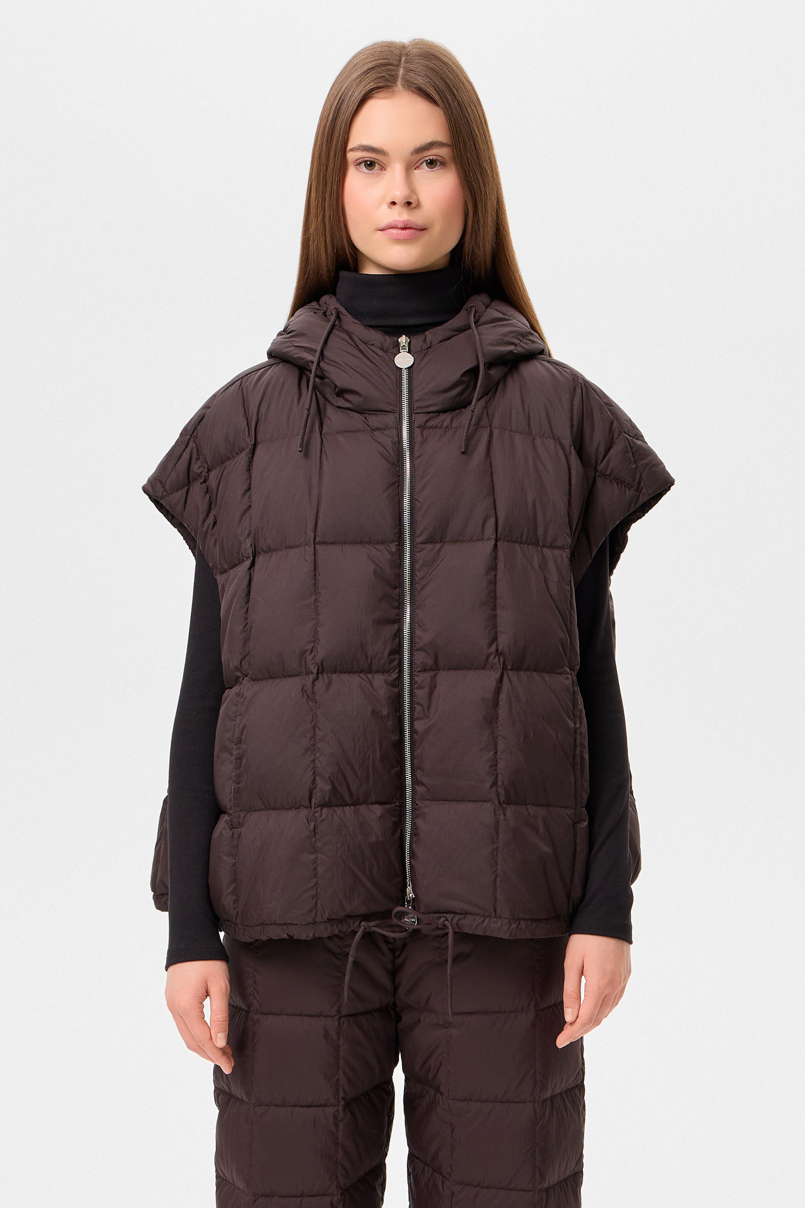 COZY ARCO VEST MICRO BROWN