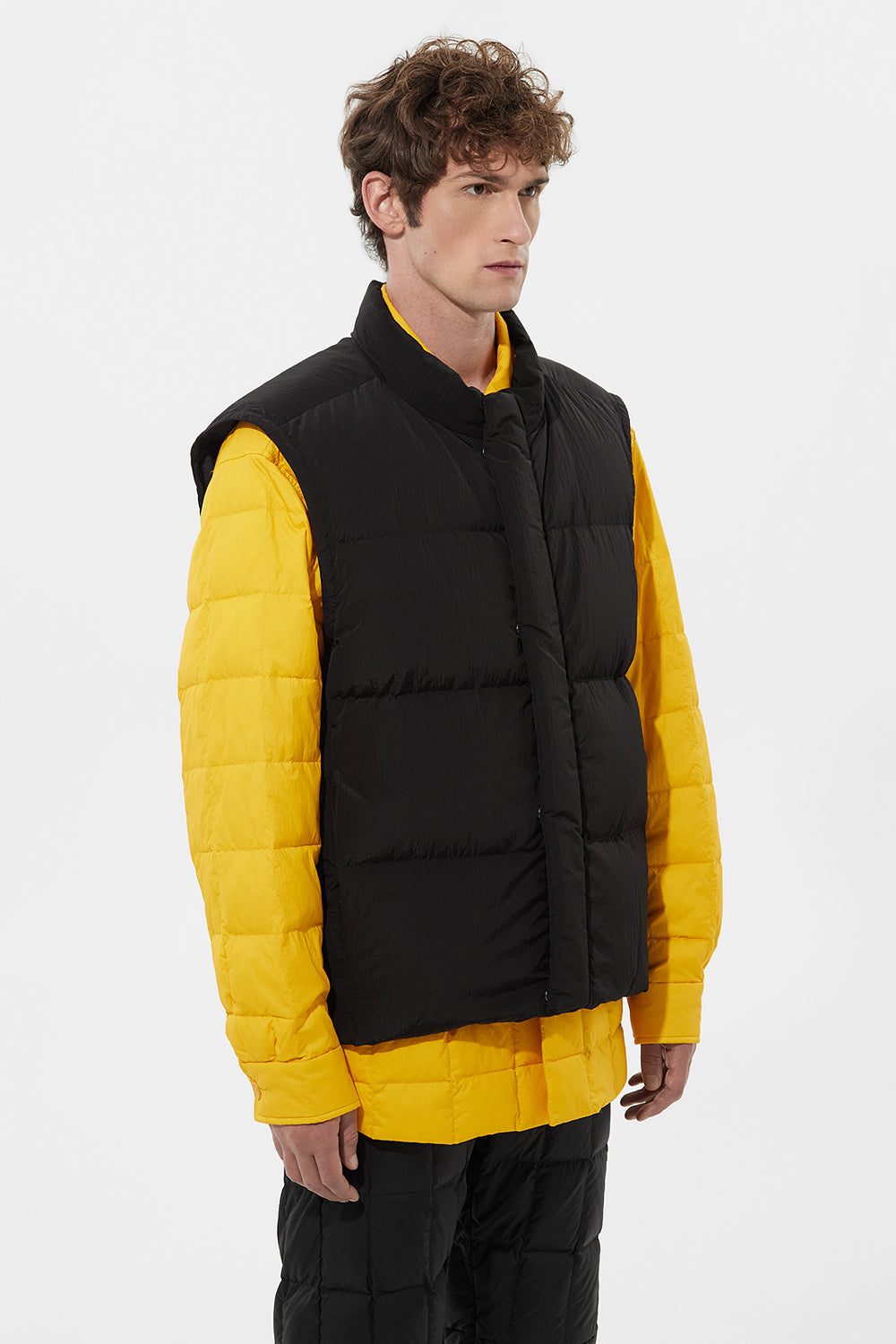 Cloud Vest Man Rib Black