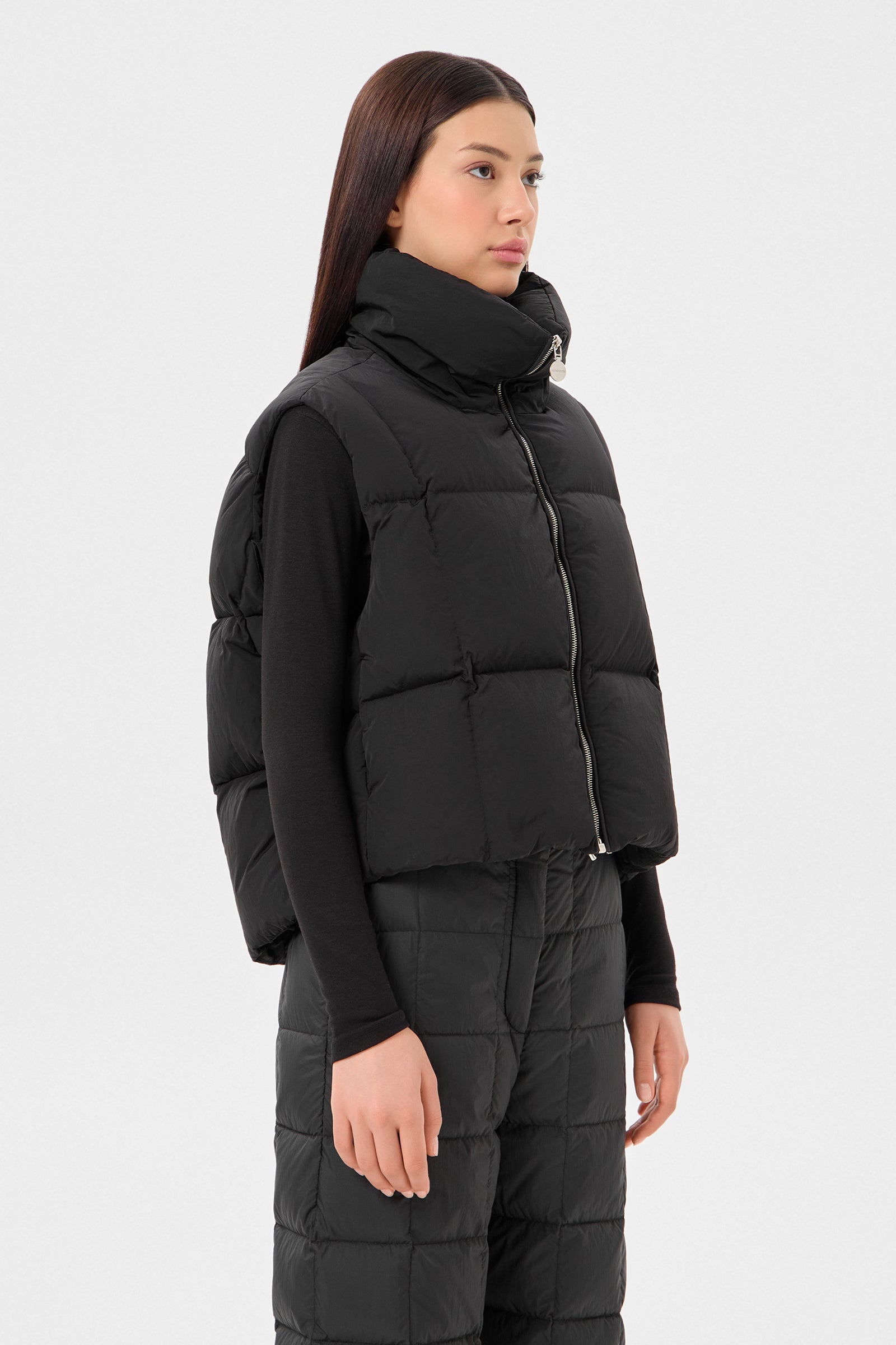 ZIP VEST LEON BLACK