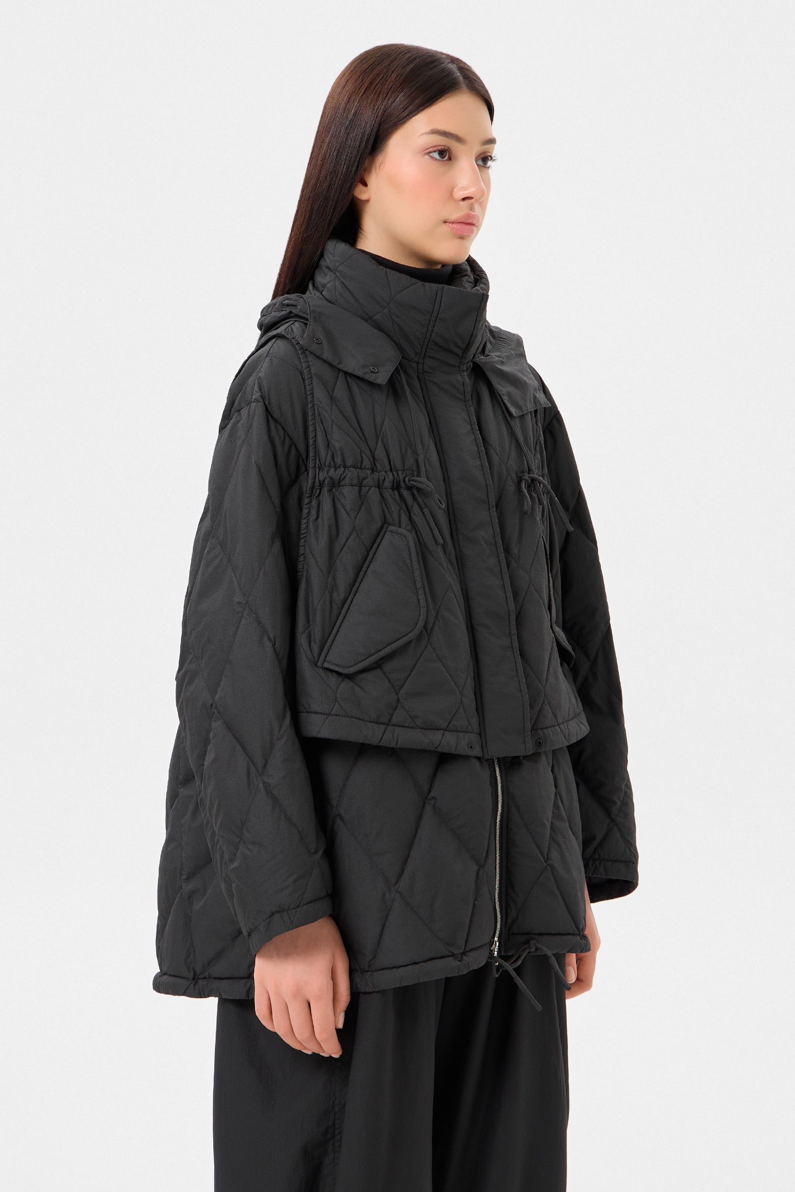 EMBER COAT KETCHUP BLACK