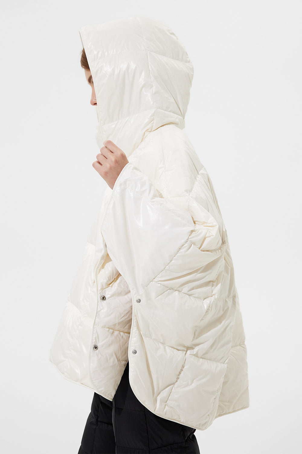 Poncho Silky White