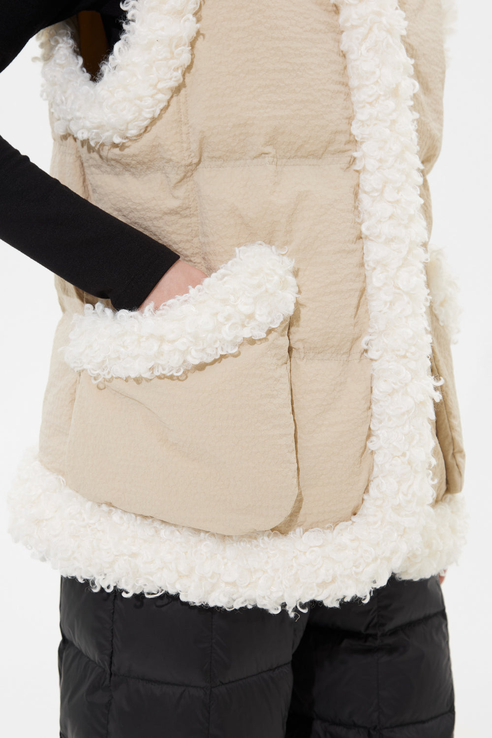 KEPTAR VEST STEFANIA CREAM