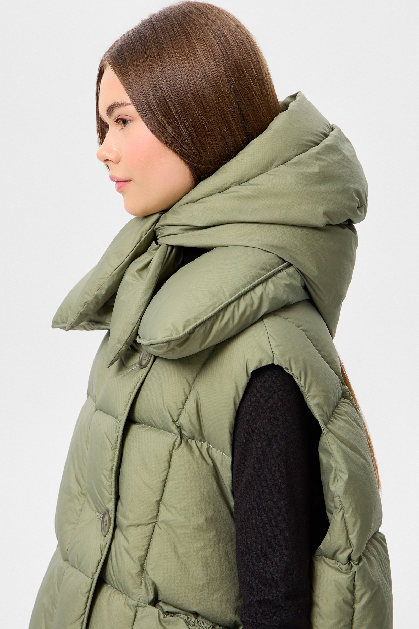 HUSTKA HOOD MICRO OLIVE GREEN