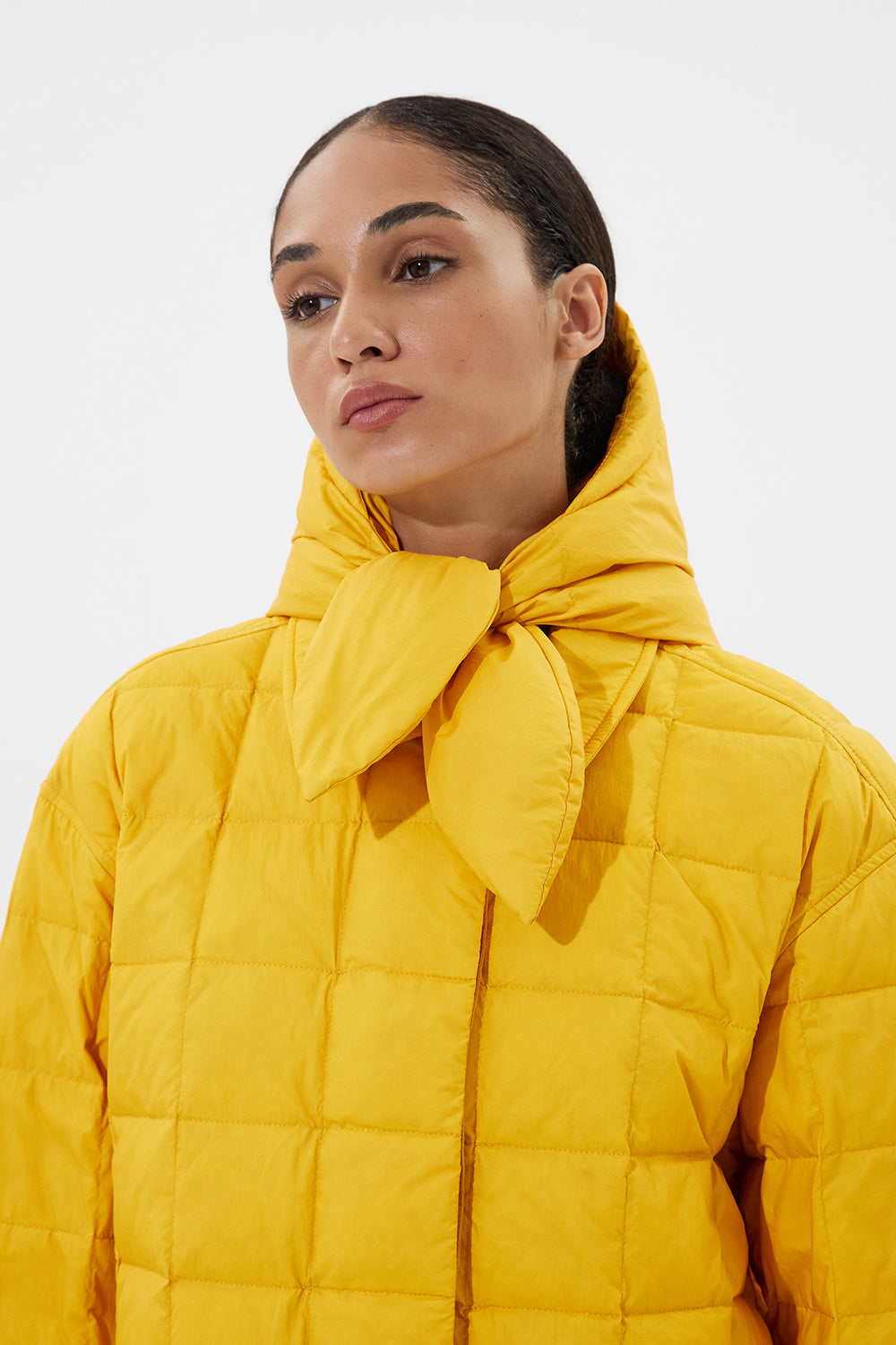 Hustka Hood Micro Yellow