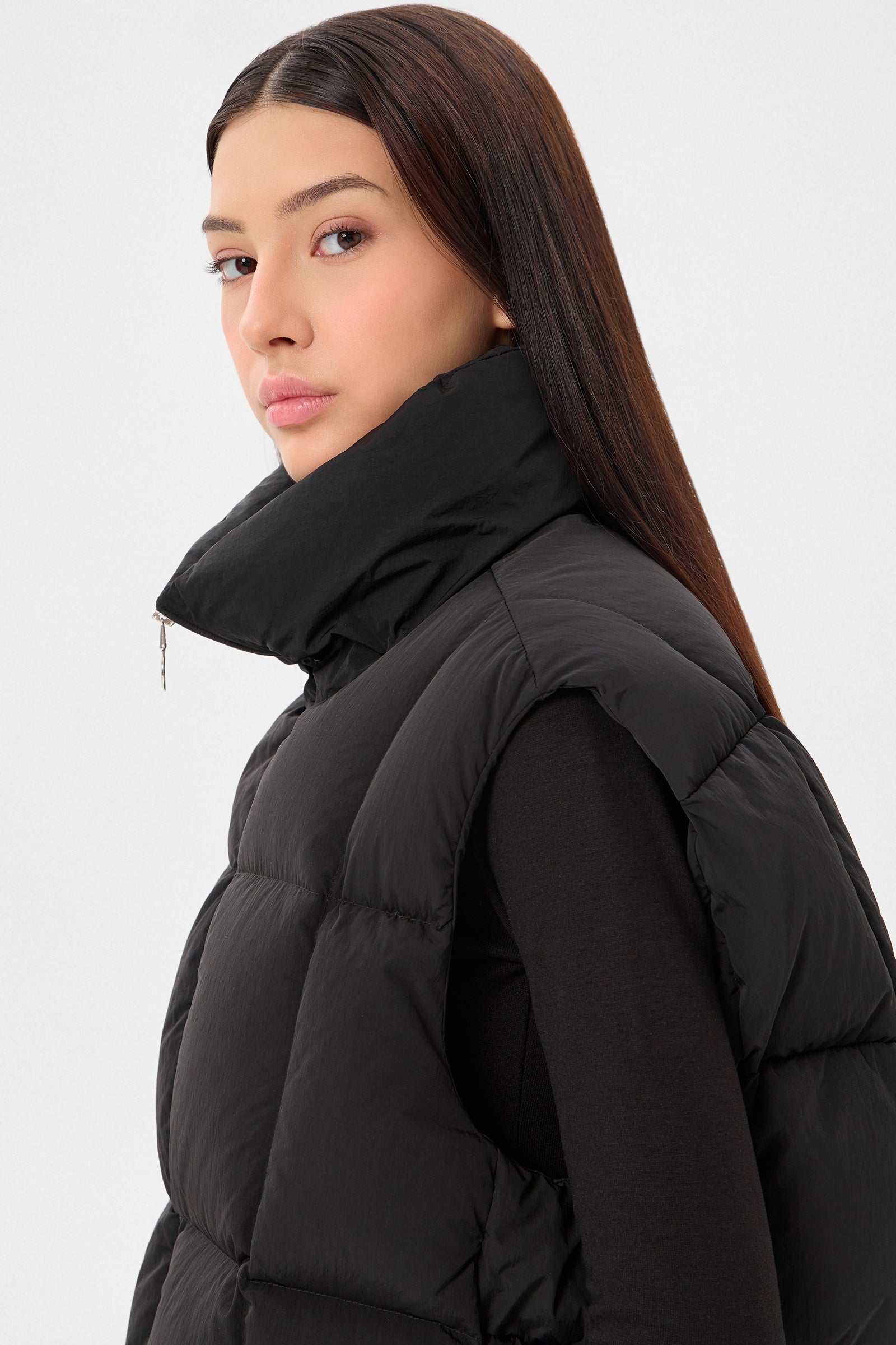 ZIP VEST LEON BLACK