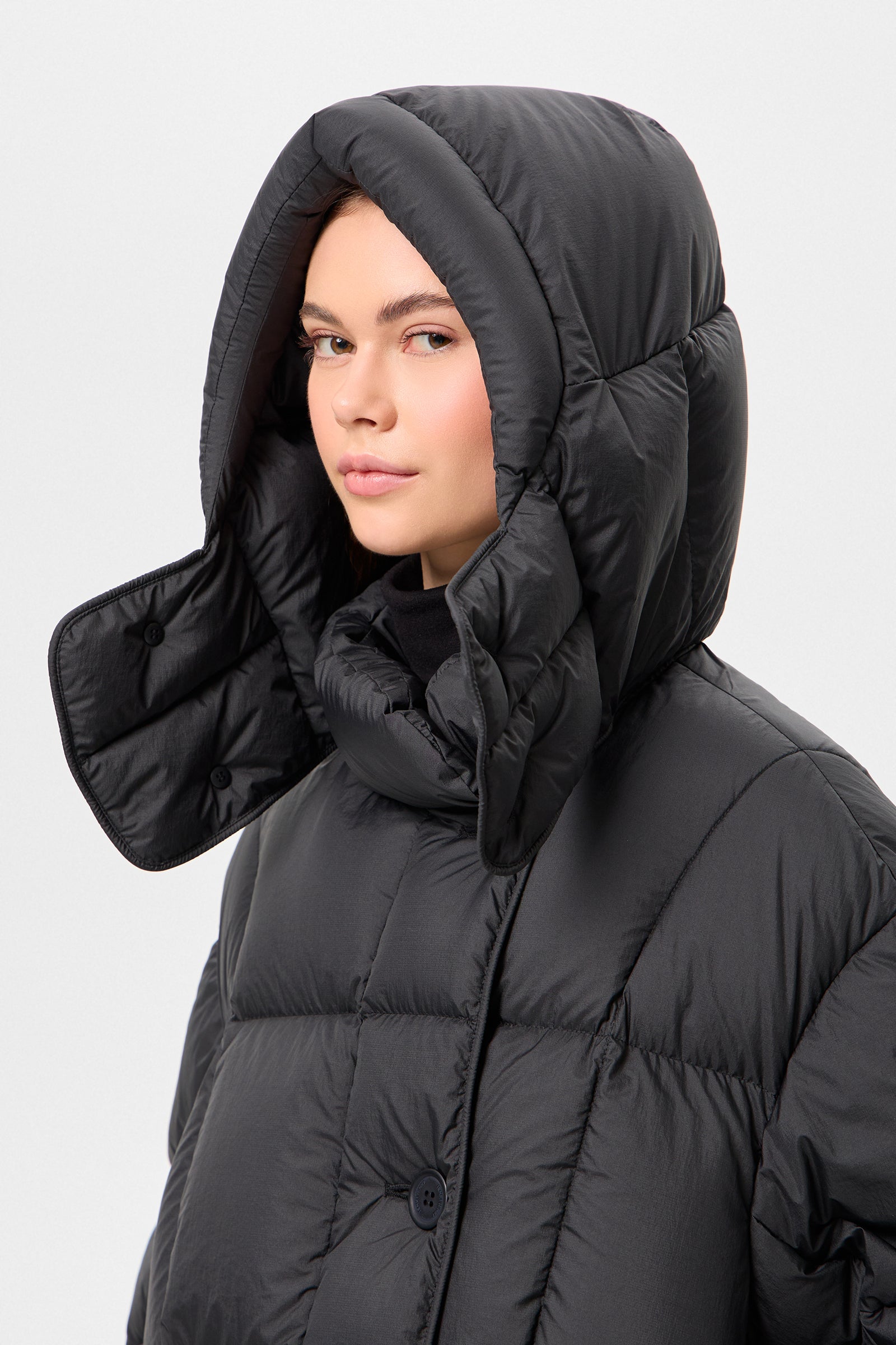COZY NIMBO JACKET MIRO BLACK