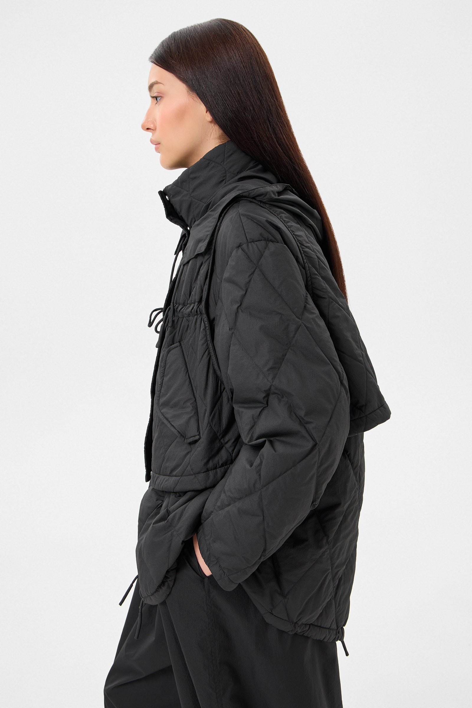 EMBER COAT KETCHUP BLACK