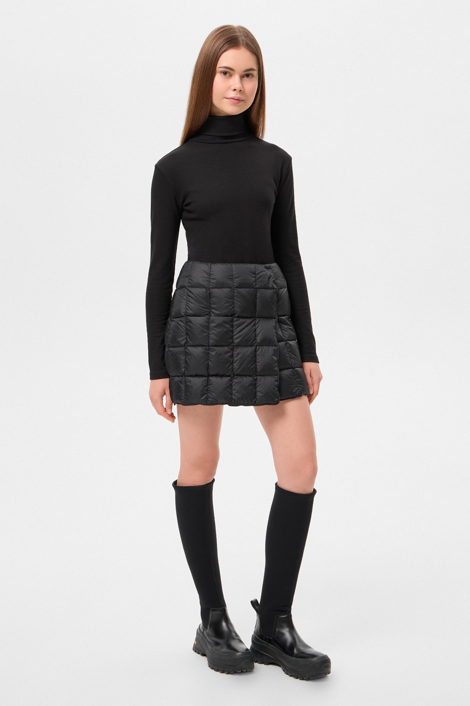 MINI PLAHTA LEON BLACK