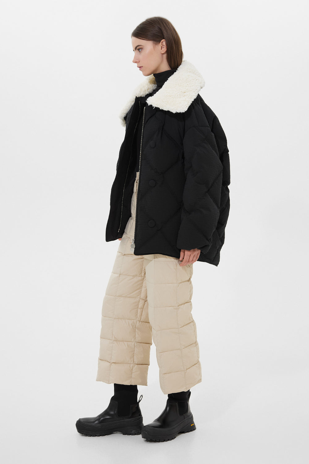 SHEARLING QUEEN STEFANIA BLACK