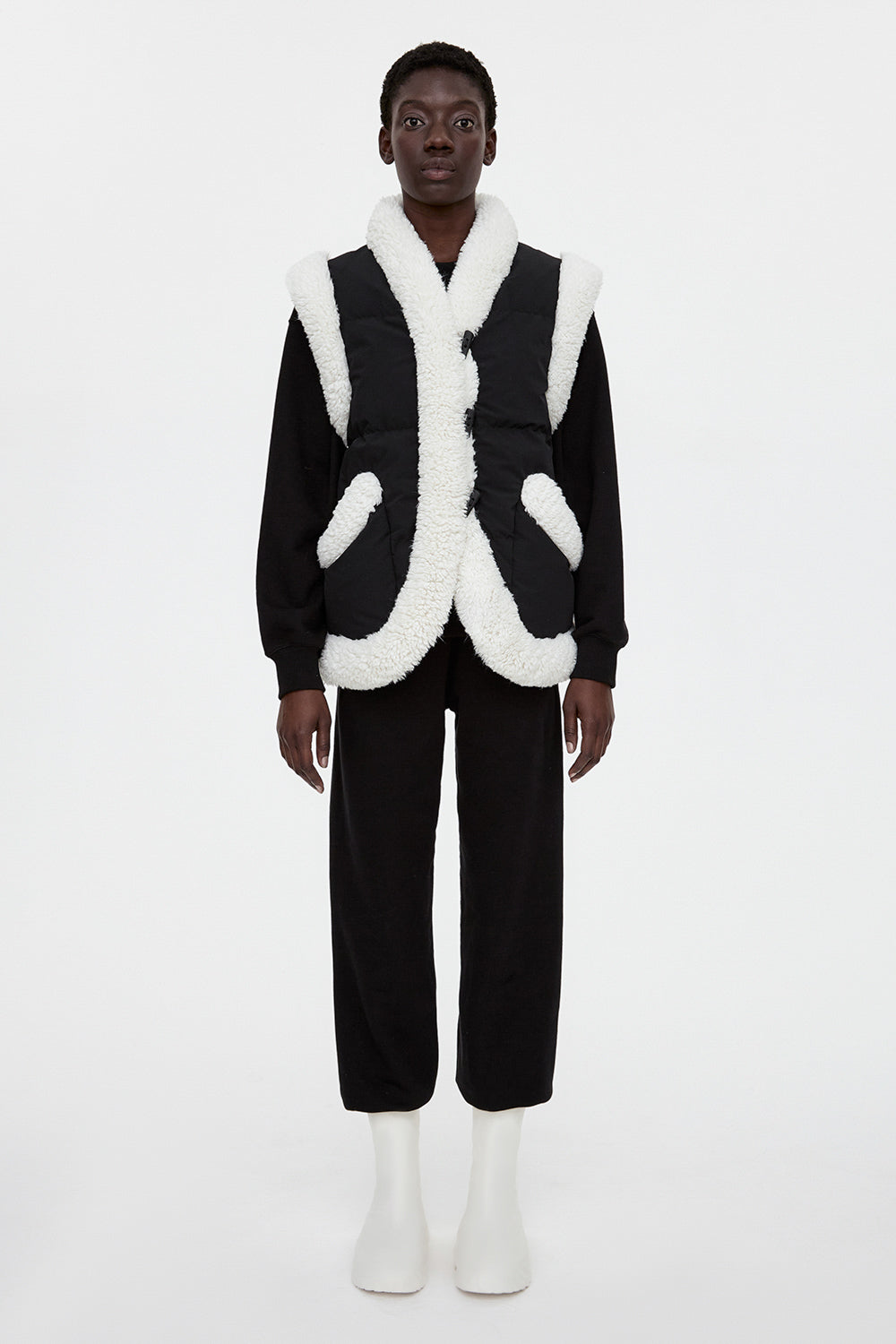 Keptar Vest Braille Black