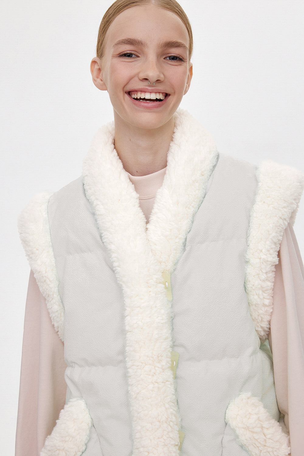 Keptar Vest Braille Light Grey