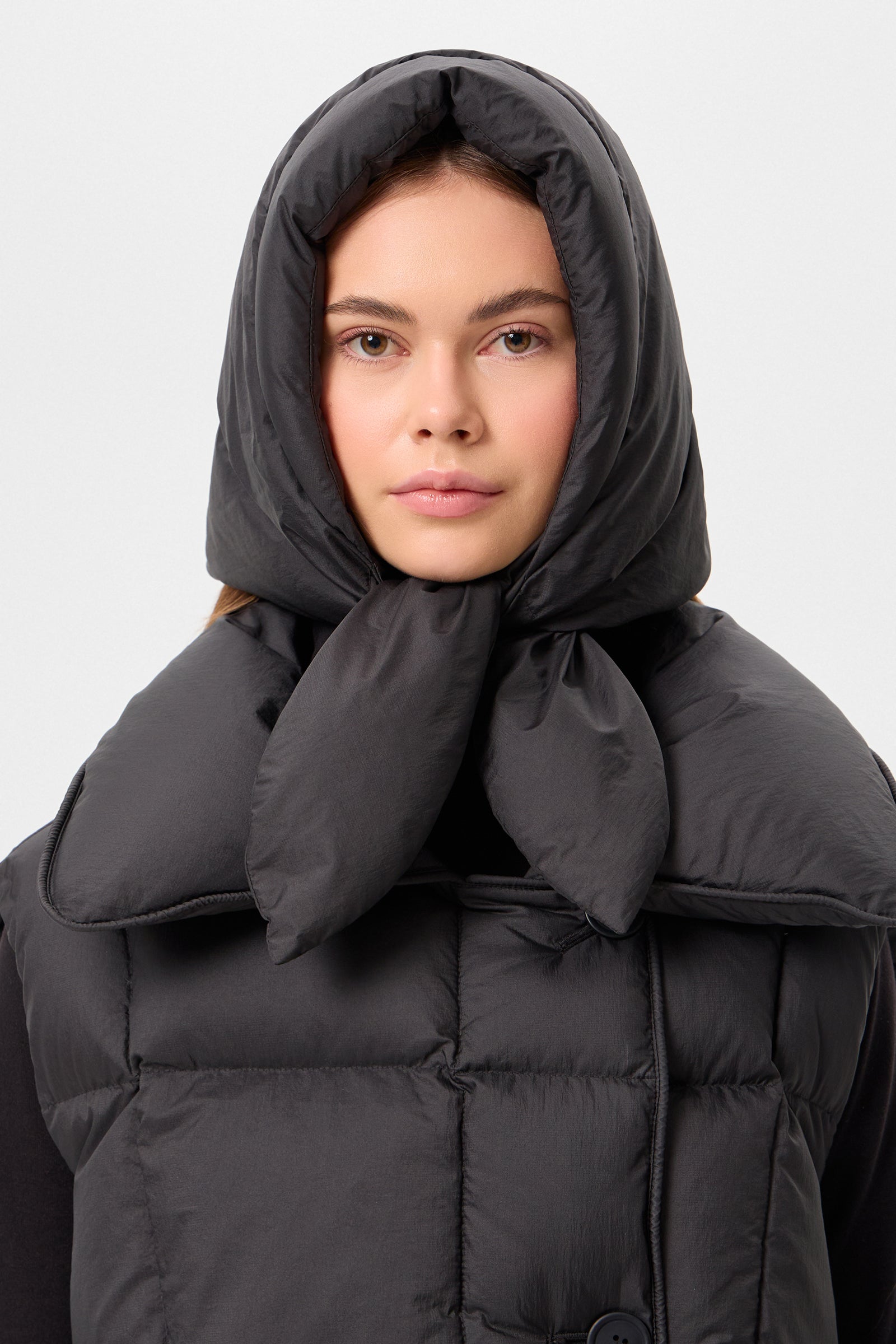 HUSTKA HOOD MICRO BLACK