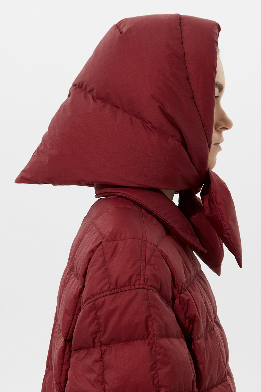 HUSTKA HOOD MICRO BURGUNDY