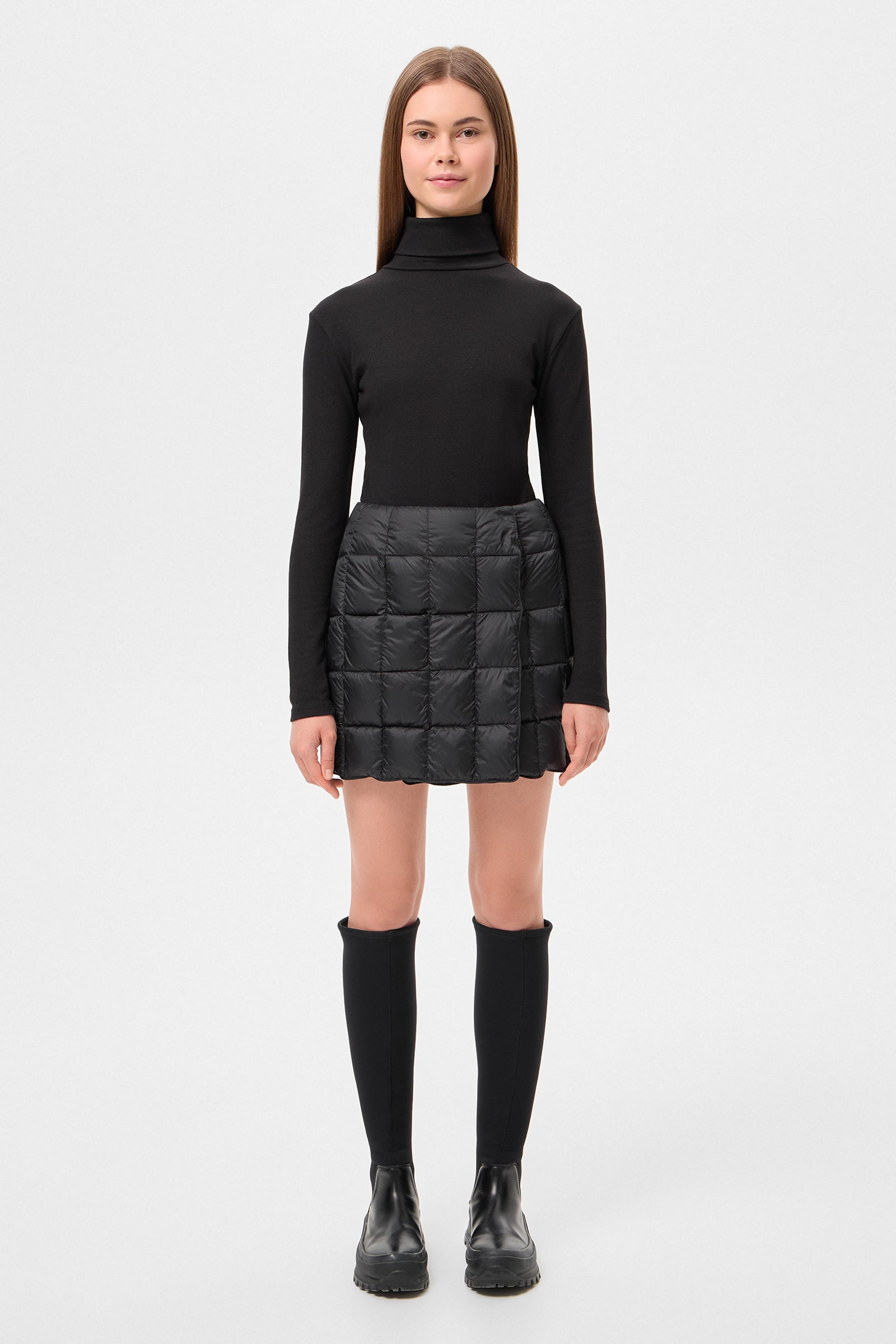 MINI PLAHTA LEON BLACK