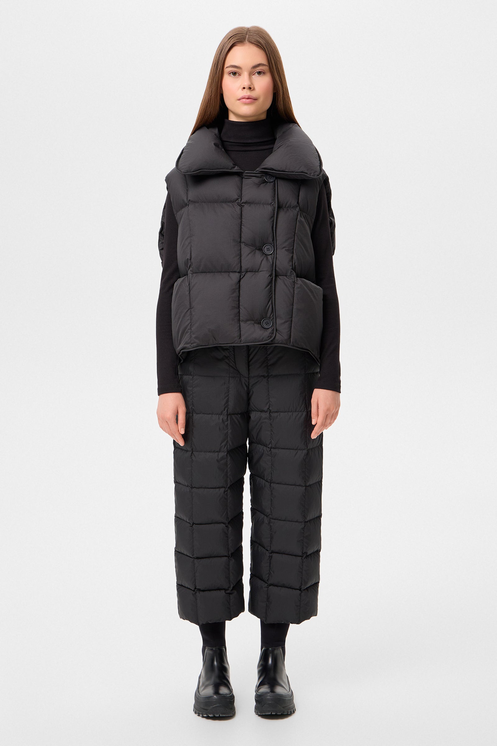 COZY CLOUD VEST MICRO BLACK