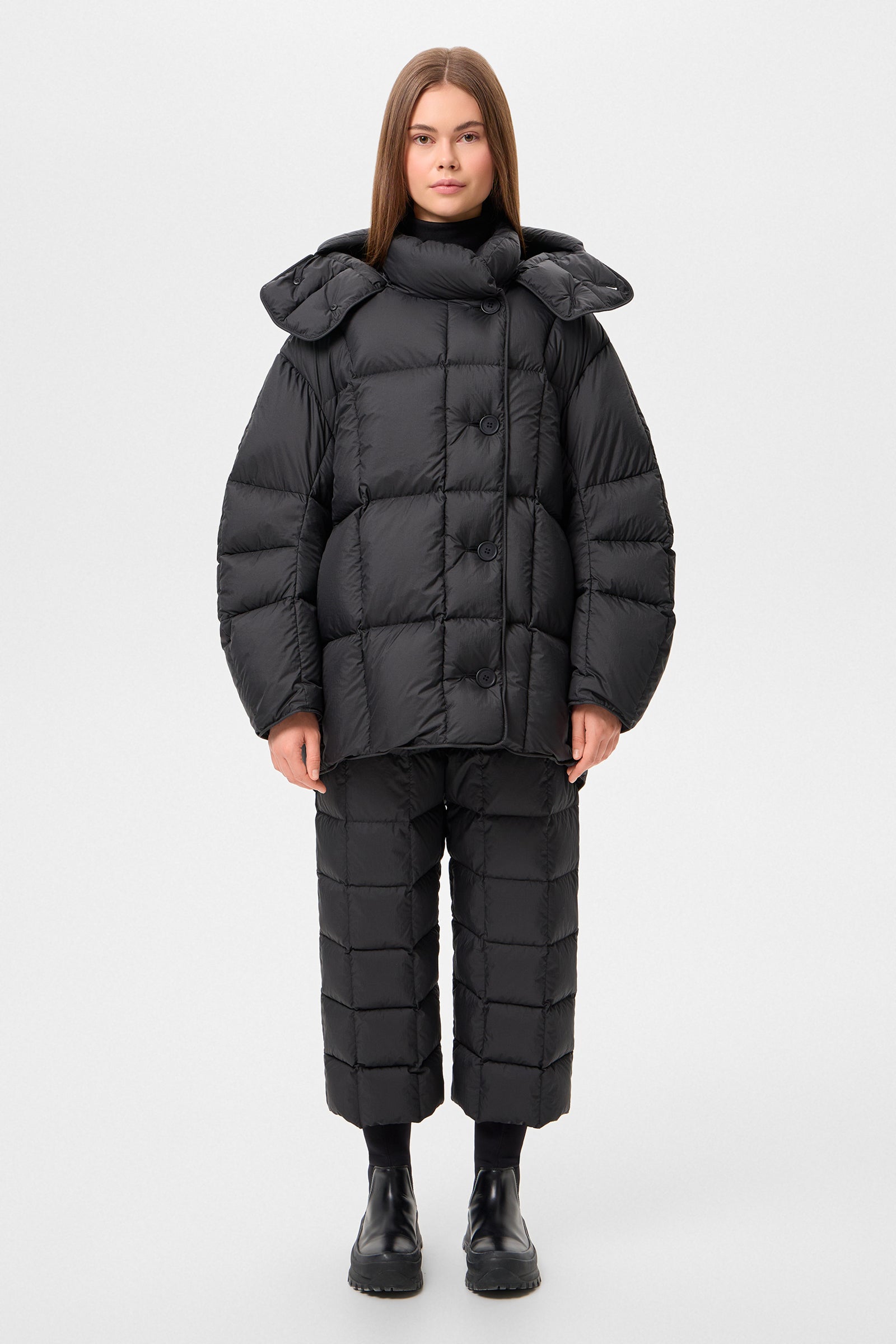 COZY NIMBO JACKET MIRO BLACK