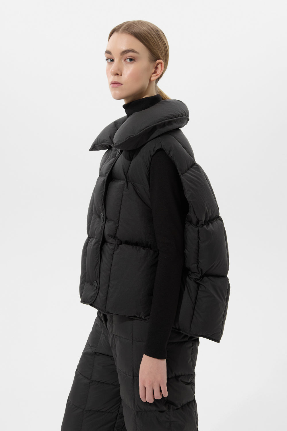 COZY СLOUD VEST MICRO BLACK