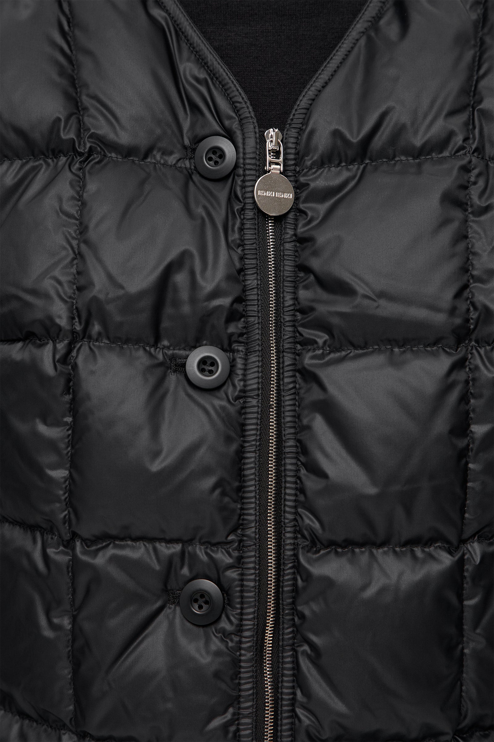 NANO VEST KISS BLACK